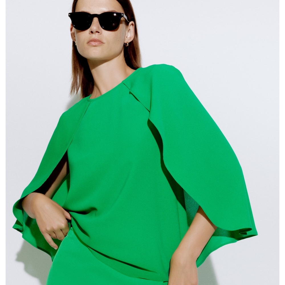 Zara Green Cape sleeve blouse M